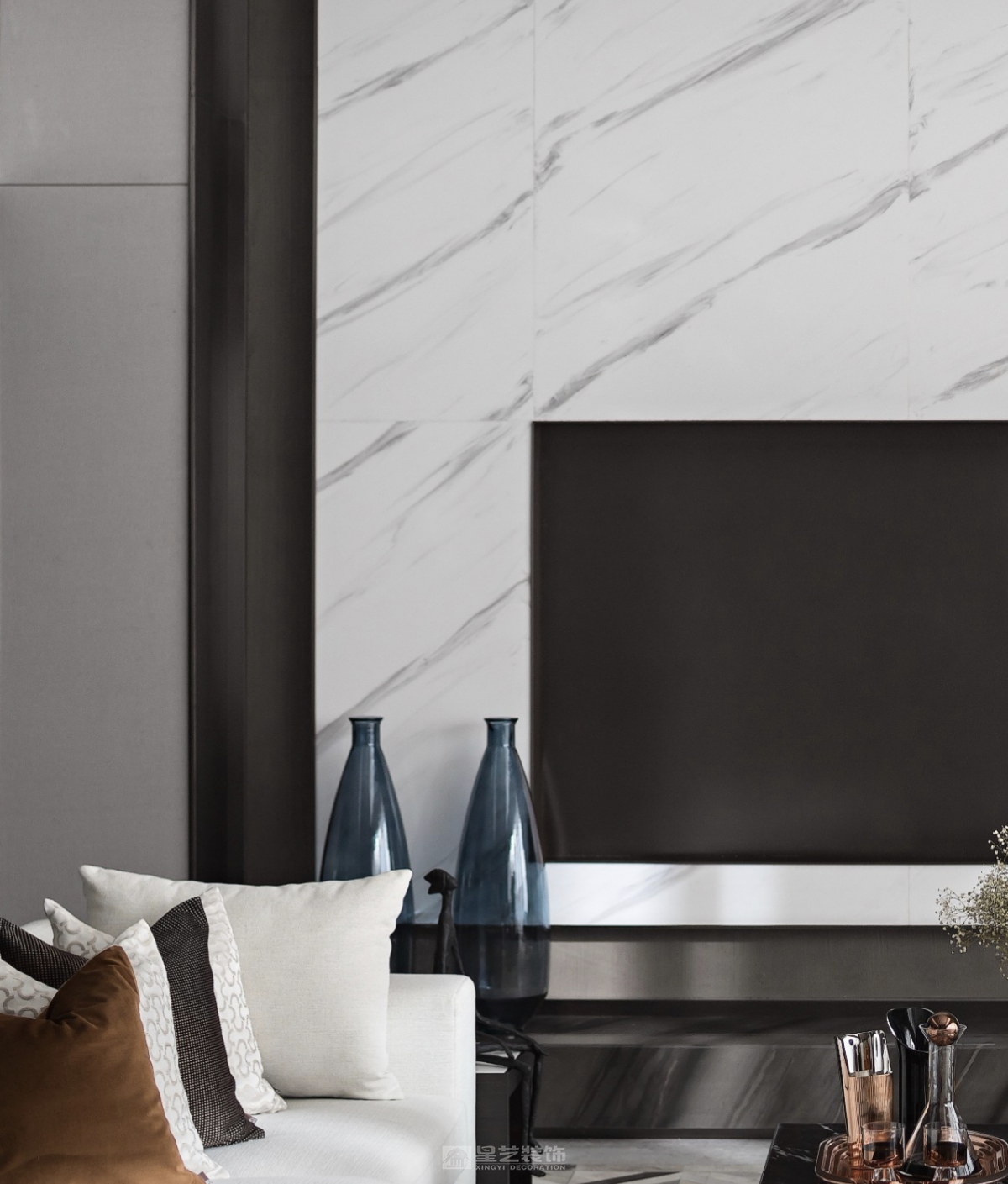 頂層躍層——復(fù)式挑空的廳