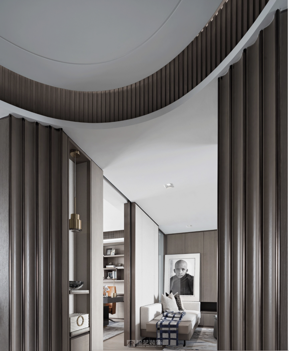 頂層躍層——復(fù)式挑空的廳